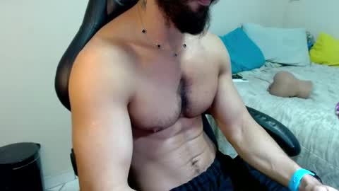 god hunkules online show from February 15, 4:17 pm