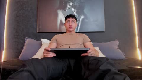 steven online show from December 29, 5:54 pm