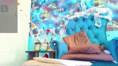 Mrs. Isabella online show from October 25, 6:13 am