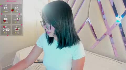 M A R T I N A  online show from April 21, 12:56 pm