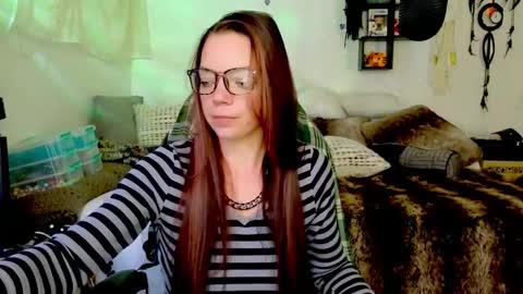 Patricia Mars           Goddess of Mars twitter thegoddessmindy online show from February 10, 4:54 pm