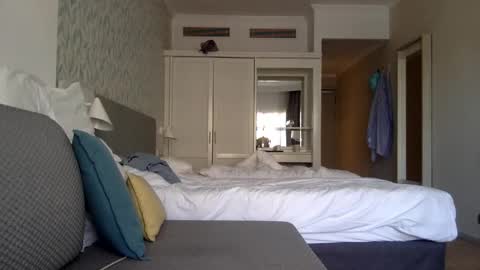 goddessmiamuse online show from March 3, 10:33 am