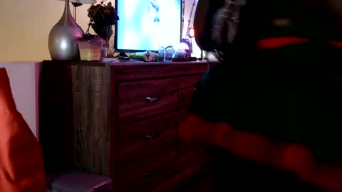 MonniDoll online show from December 25, 7:35 am