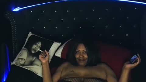 GoddessYvette007 online show from February 21, 8:07 am