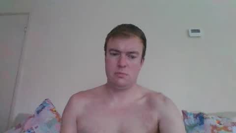 Snapshot of gogo12104 chatting on October 13, 2:52 pm jme online show from October 13, 2:52 pm