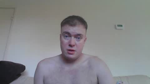 Snapshot of gogo12104 chatting on October 27, 1:55 pm jme online show from October 27, 1:55 pm