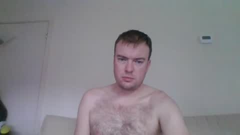 Snapshot of gogo12104 chatting on December 28, 11:19 am jme online show from December 28, 11:19 am