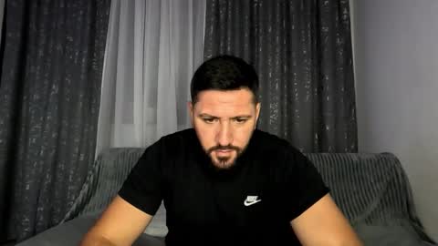 gold_alpha_boy online show from October 24, 7:47 pm