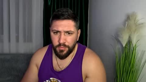 gold_alpha_boy online show from March 15, 7:28 pm