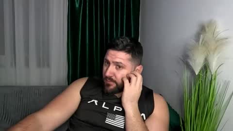 gold_alpha_boy online show from March 14, 7:18 pm