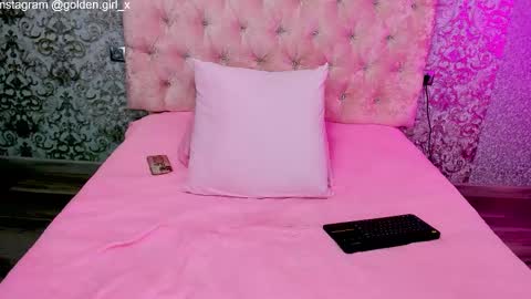 golden girl   online show from November 15, 2:13 am