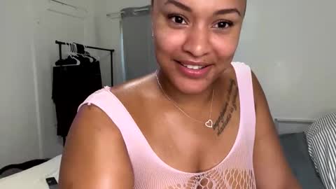 GoldenPuss online show from November 9, 10:34 pm