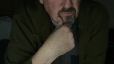 Gomez Addams online show from December 7, 11:40 pm