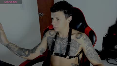 goodboy69i online show from November 15, 10:39 am