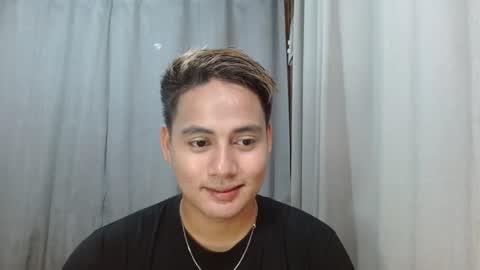 Snapshot of goodcaresweetboy chatting on March 3, 1:23 pm FORD online show from March 3, 1:23 pm