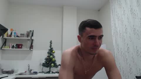 goodgg229975 online show from February 19, 9:25 pm