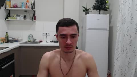 goodgg229975 online show from April 25, 7:11 pm