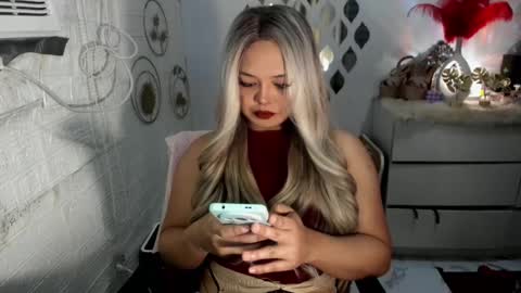 Amanda rose online show from February 15, 1:38 pm