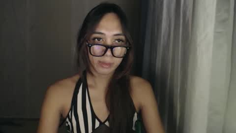 HoneyGrace online show from March 1, 9:46 am