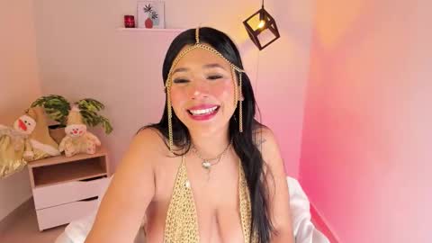 GRACE KIROZ online show from November 30, 4:08 am