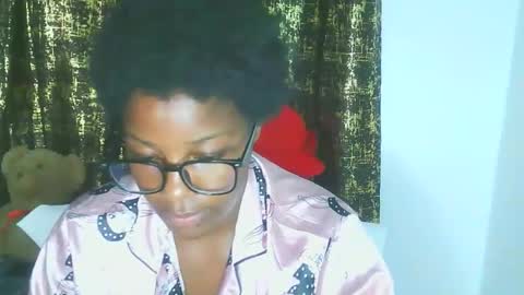 graceessy online show from November 2, 6:08 pm