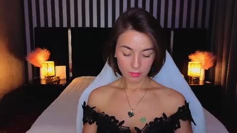 gracefulmichelle online show from July 9, 8:02 pm