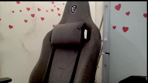 gracetorrezz online show from February 21, 7:56 am