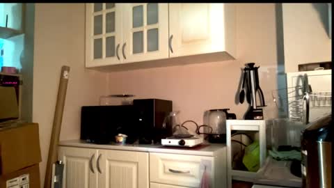 gracetorrezz online show from March 11, 8:08 am