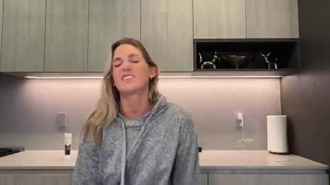 Gracie Mae online show from November 8, 1:19 am