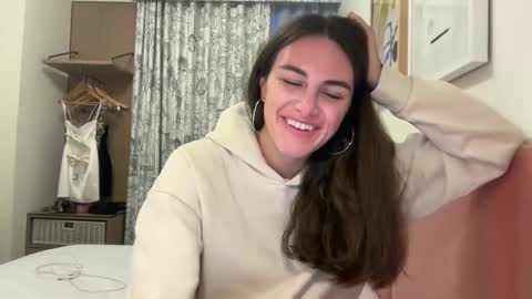 Gracie Smith online show from May 10, 12:06 am