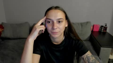 Anna online show from April 27, 1:41 pm