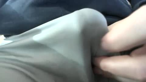 Snapshot of greatjunes chatting on December 30, 7:21 pm gr8head online show from December 30, 7:21 pm