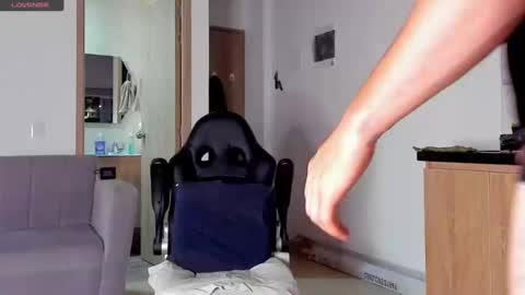 Juan online show from February 4, 3:33 am