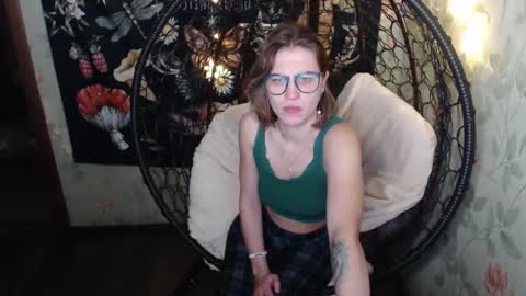 Lina online show from November 17, 6:49 am