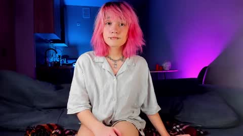 Greg-independent model online show from January 7, 9:25 pm