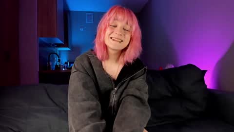 Greg-independent model online show from January 16, 2:30 am