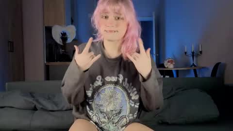 Greg-independent model online show from March 19, 8:58 pm