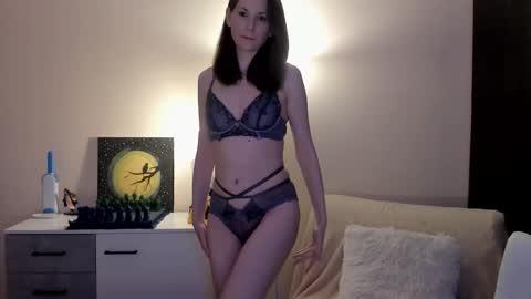 Snapshot of gretamiln chatting on September 27, 9:34 pm Greta online show from September 27, 9:34 pm