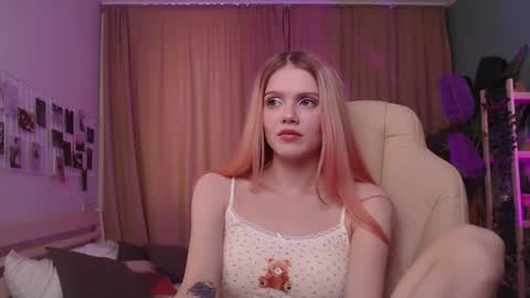 gretchen_mol online show from November 30, 7:48 am