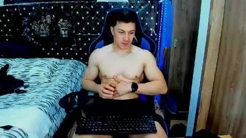 griego01 online show from July 28, 10:42 pm