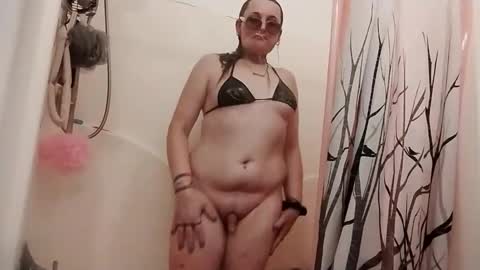 grifficusrex online show from October 16, 10:04 am