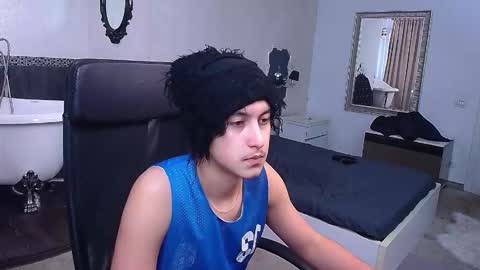 GriffinDane online show from March 1, 6:28 am