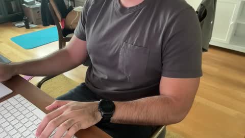 Snapshot of grnin9 chatting on October 28, 5:14 pm grnin9 online show from October 28, 5:14 pm