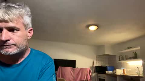 guardiannif_ online show from March 8, 9:08 pm