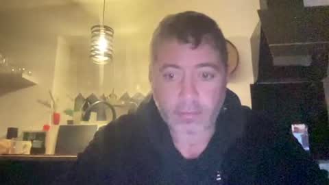 guil0 online show from October 29, 7:10 am