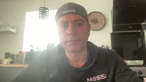 guil0 online show from September 24, 11:17 am