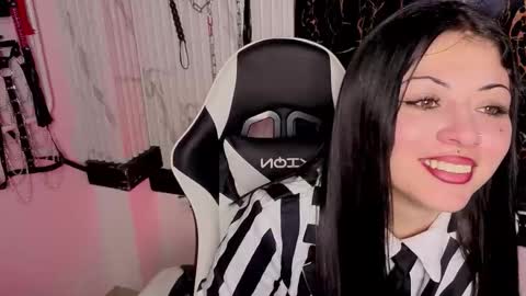 Miss online show from October 29, 4:09 pm