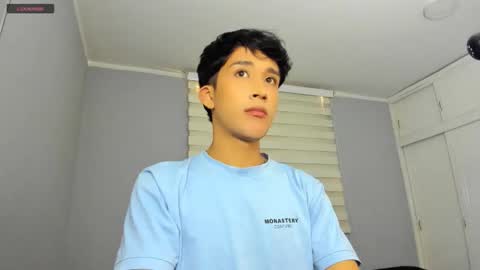 Snapshot of guy_veryhot1 chatting on October 20, 11:26 am onlyfans kevin garcia s online show from October 20, 11:26 am