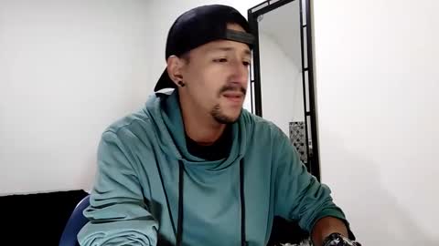 karim online show from January 17, 3:23 am