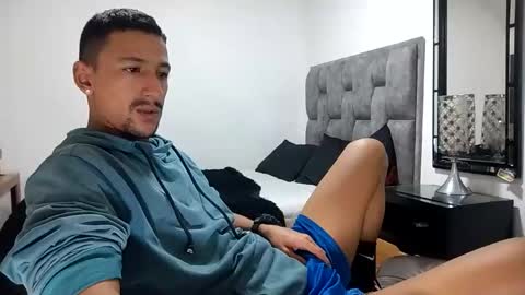 karim online show from March 7, 8:02 am